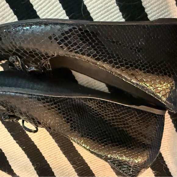 Stuart Weitzman Glossy Black Loafers - Picture 7 of 8